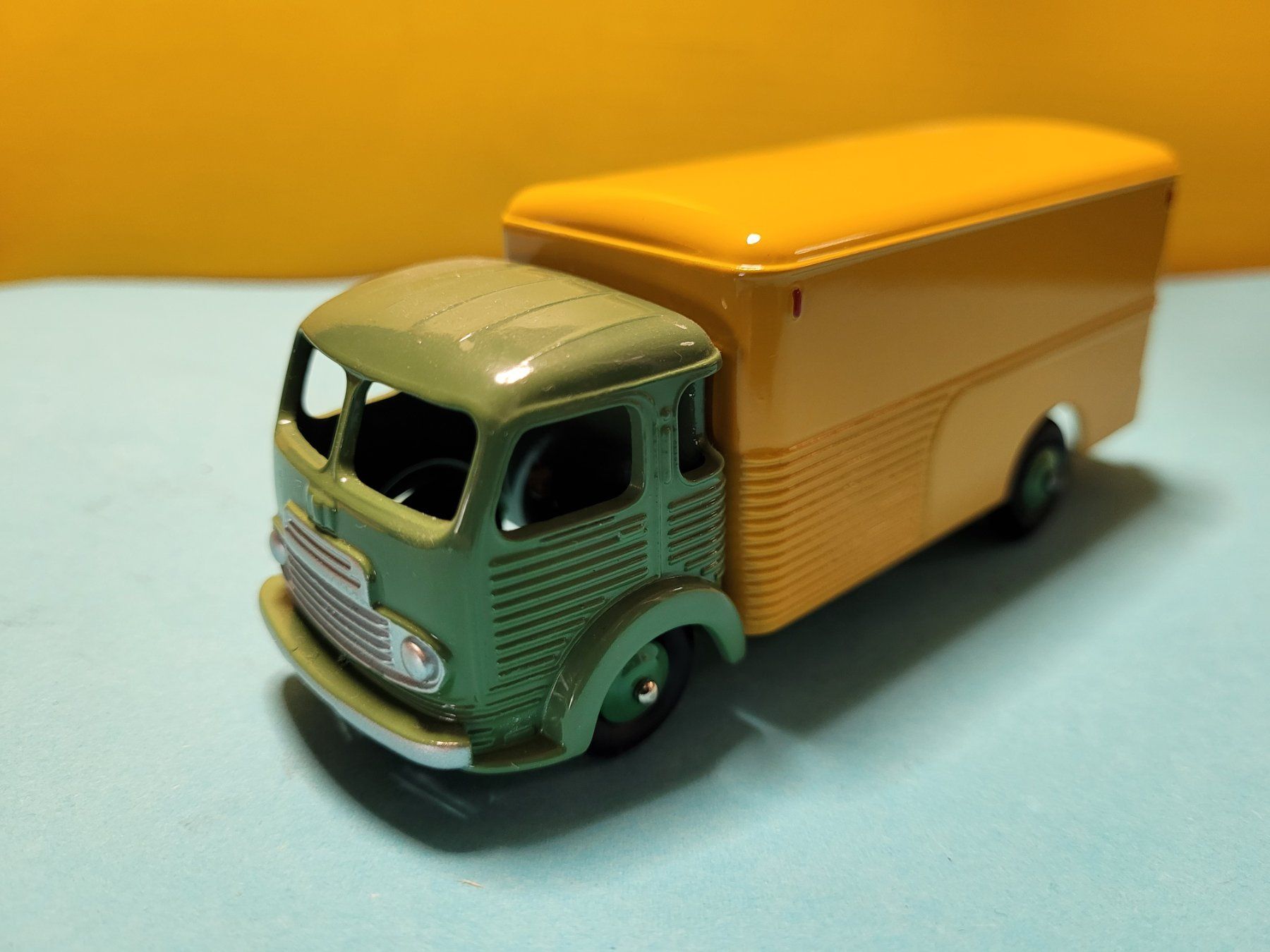 Dinky Toys Modellautos: Fourgon Simca Cargo Dinky Atlas – Neu (gemäss Beschreibung) aus Domdidier von Bimbo57 3