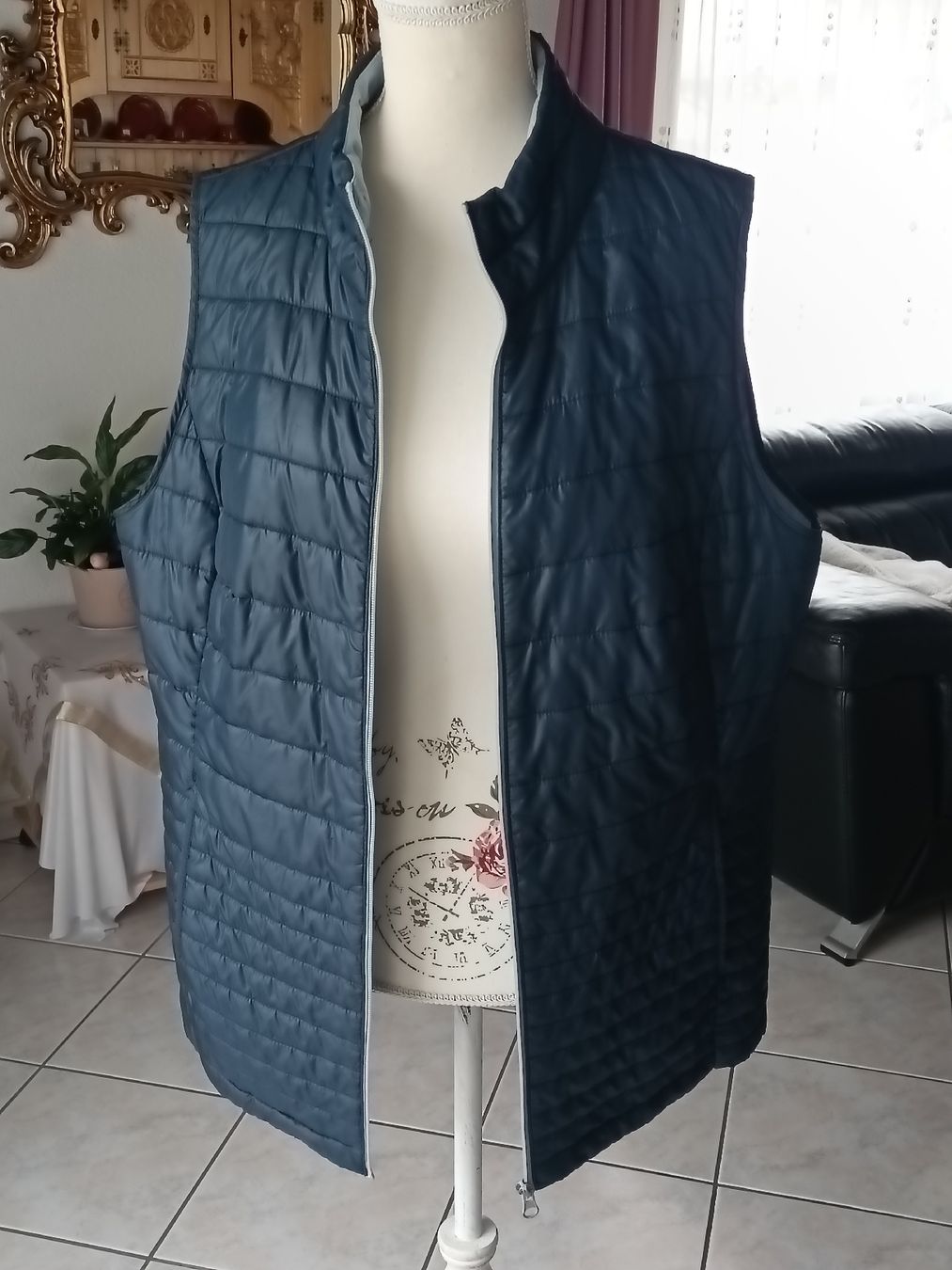 C&A Gilet & Giacche senza maniche: C&A Steppweste The Outerwear, Gr. 42, Dunkelblau – Usato da Sargans venduto da Polifemo58 2