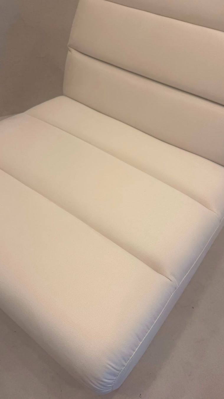 Poltrone: Candy Design Lounge Sessel mit robustem Mikrofaserbezug – Usato da Rickenbach ZH venduto da Der-Insider 7