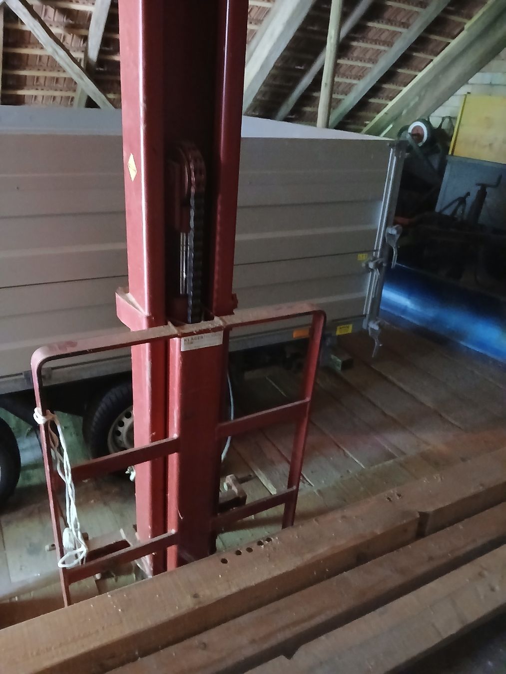 Trattori: heck stapler traktor – Usato da Nottwil venduto da Samantha033 1