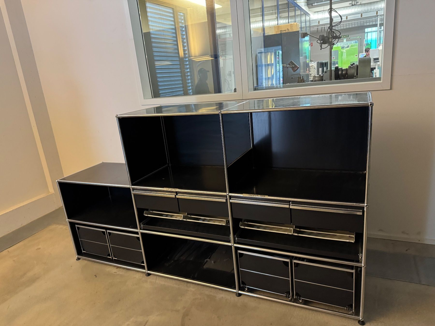 USM Scaffali: Usm Büro Sideboard schwarz Lieferung gratis – Usato da Thun venduto da Thuno6 2