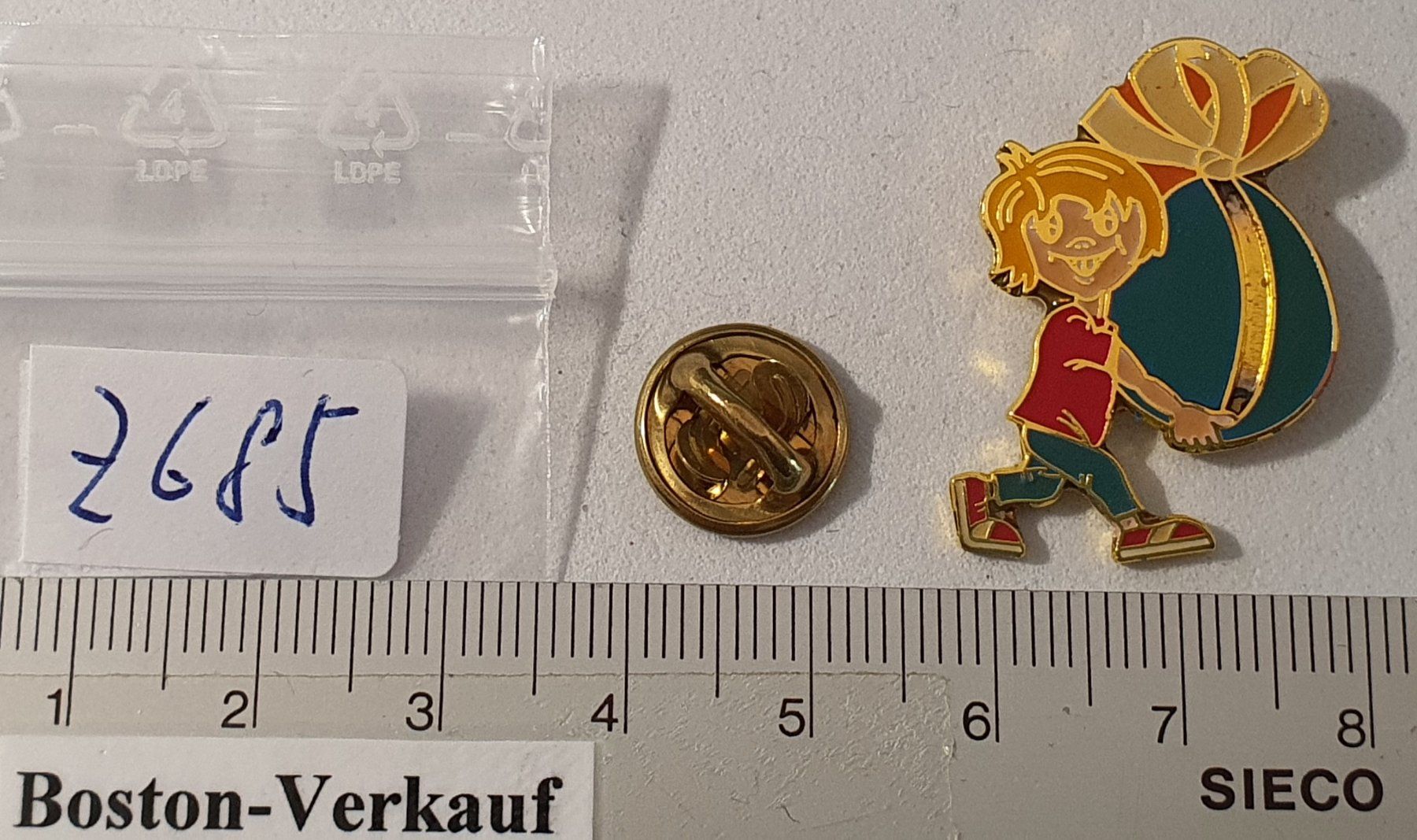 Placchette & Badge: Z685 - Pin Junge Knabe mit Osterei / Geschenk – Usato da Reinach BL venduto da Boston-Verkauf 1