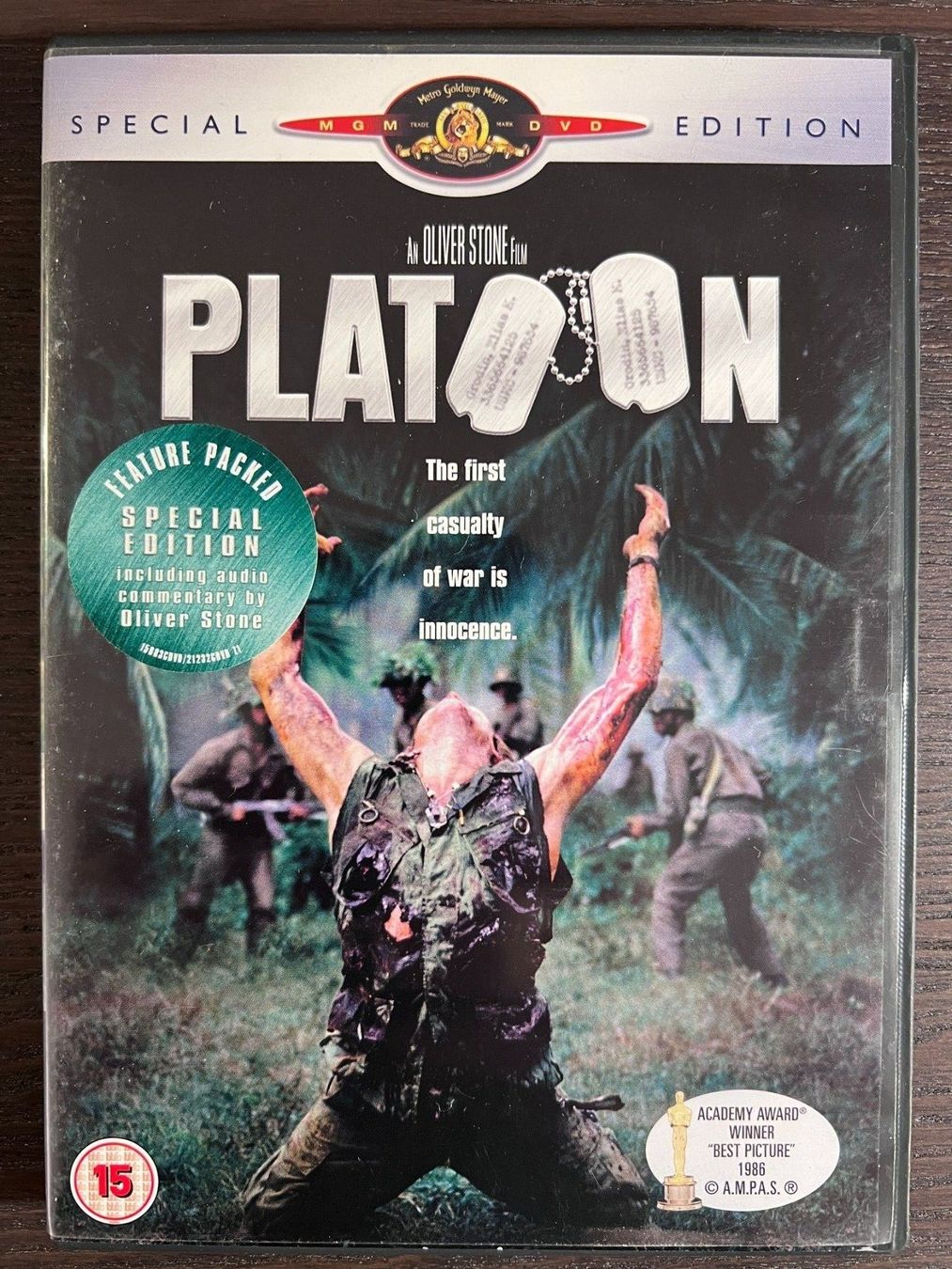 Tutti i DVDs: Platoon ( Englisch ) – Usato da Zürich venduto da FilmFreunde