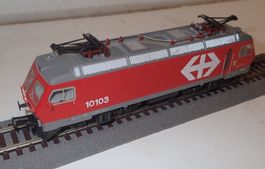 Märklin H0 - SBB rote E-Lok Re 4/4 IV 10103 - Art. 3328