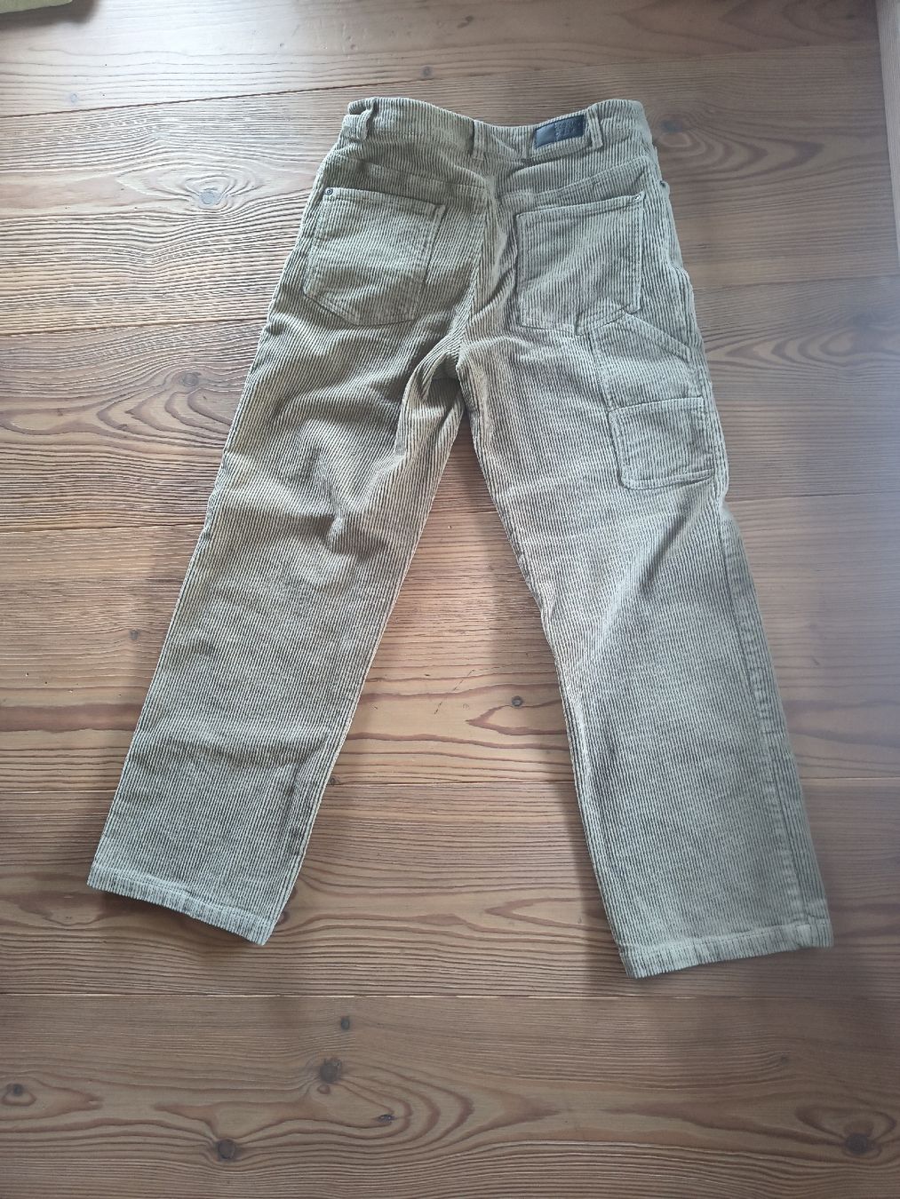 Pantalons: Cordhose  – D'occasion à Neuenegg par chr_5grn 1