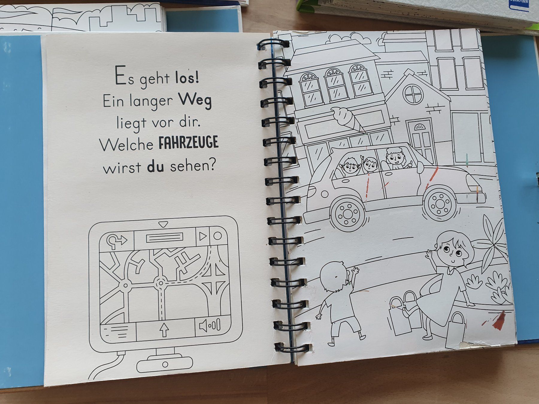 Bücher: 4 Magic Water Colouring Malbücher, ohne Wasserstift – Gebraucht aus Ebmatingen von zeitlos-gesund.ch 2
