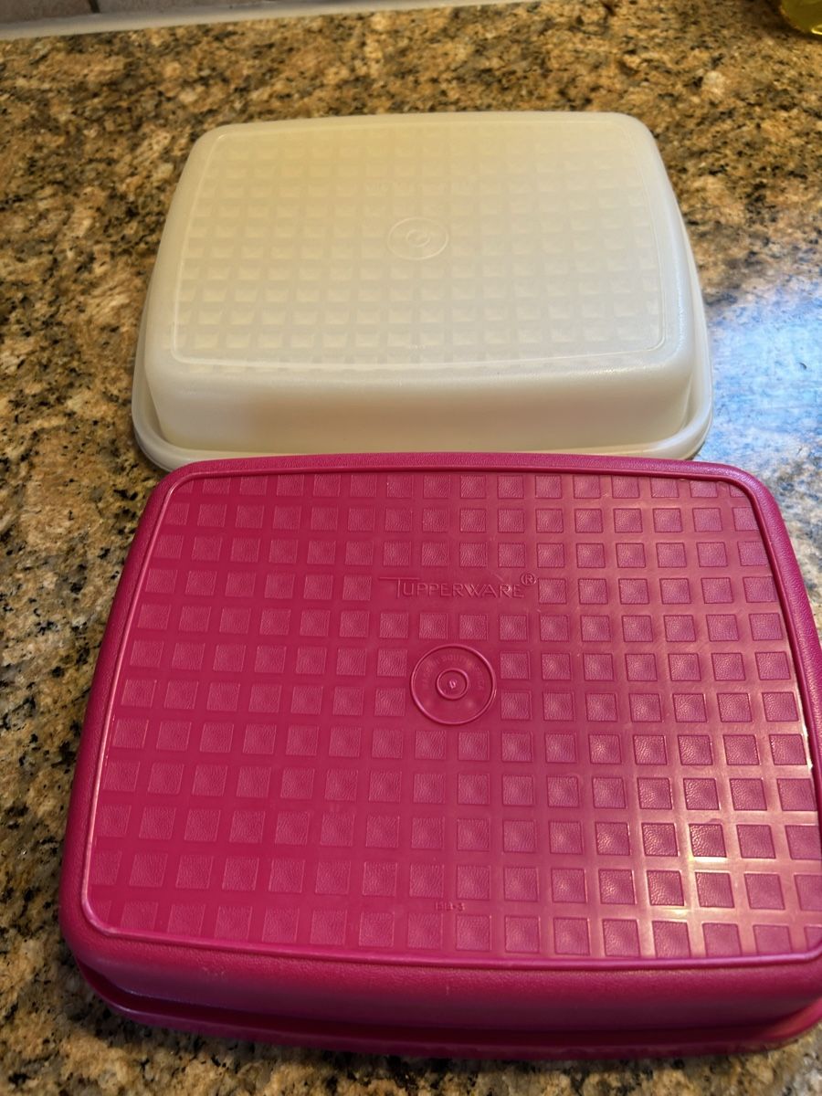 Tupperware Plateaux: Plat pour la marinade Tupperware  – D'occasion à Montsevelier par Batson 1