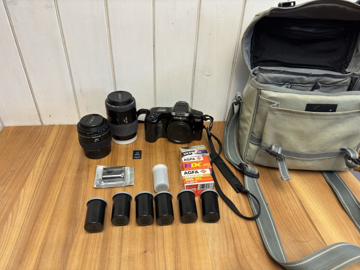 Minolta Fotocamera: Minolta Dynax 5000i mit Zubehör – Usato da Rafz venduto da Apfelmoscht 2