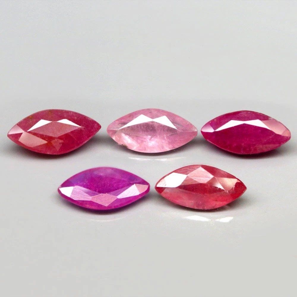 Pietre preziose: Natural Ruby - 6 x 3 mm - 1.42 ct - 5 Pcs – Nuovo (secondo la descrizione) da Zürich venduto da Yoohooz