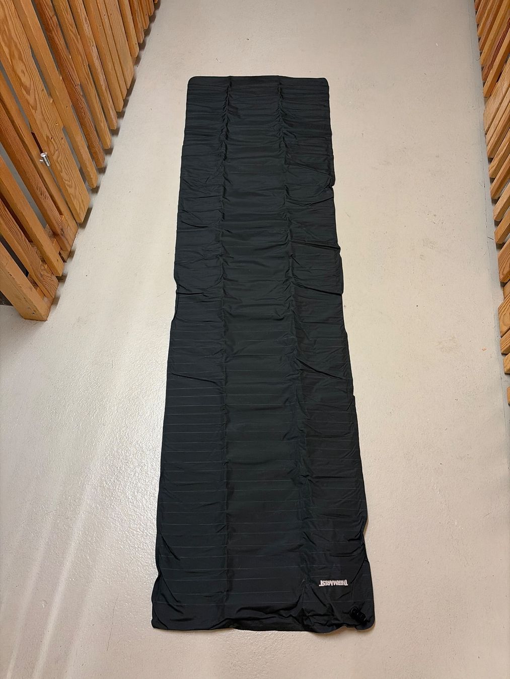 Matratzen: ThermaRest Isomatte schwarz neuwertig – Gebraucht aus Steinmaur von muvtec 1
