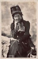 Valaisanne, Walliser Tracht, um 1935-40