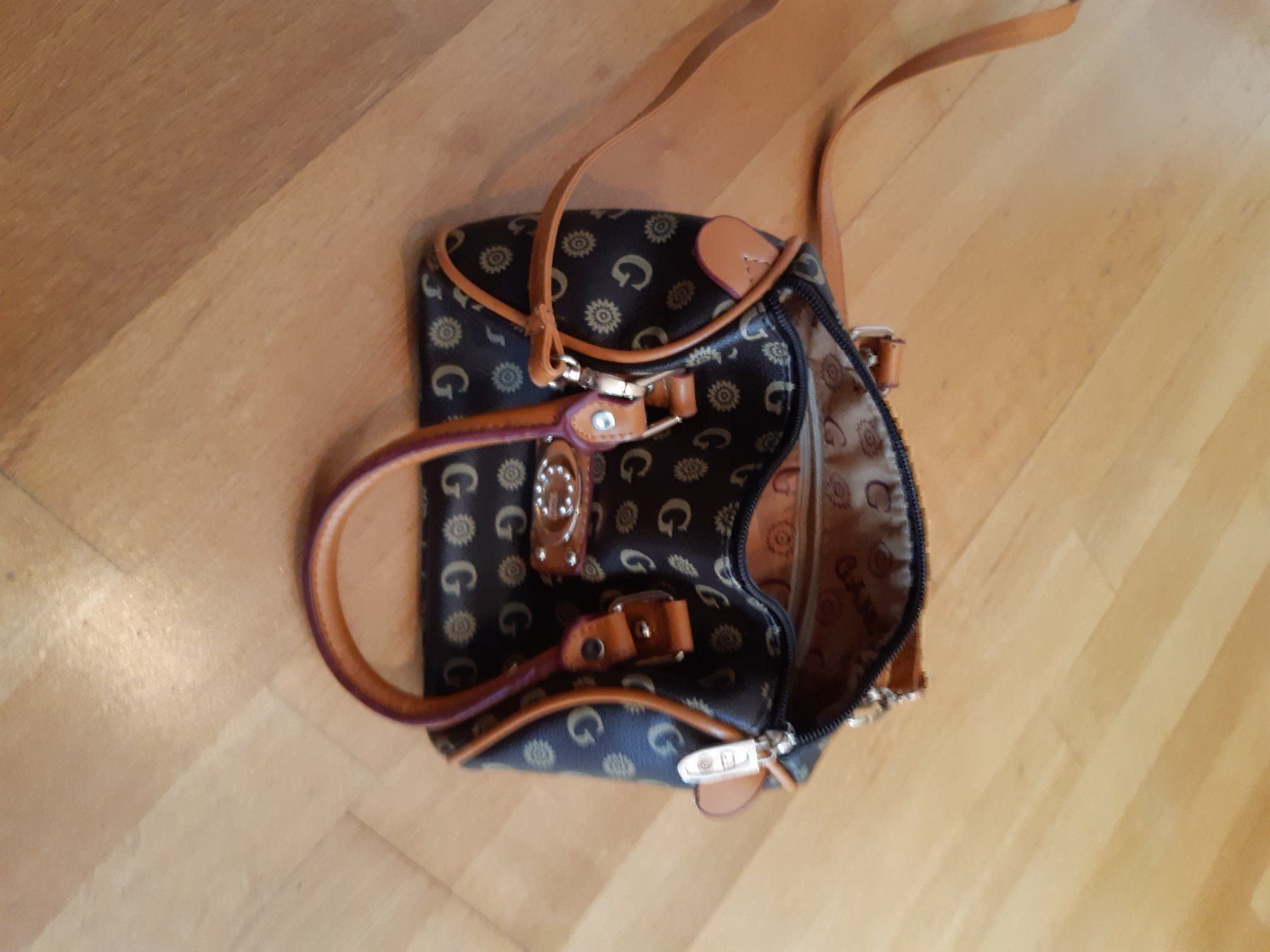 Borse da donna: Tasche  ist Neu – Nuovo (secondo la descrizione) da Landquart venduto da Snug01