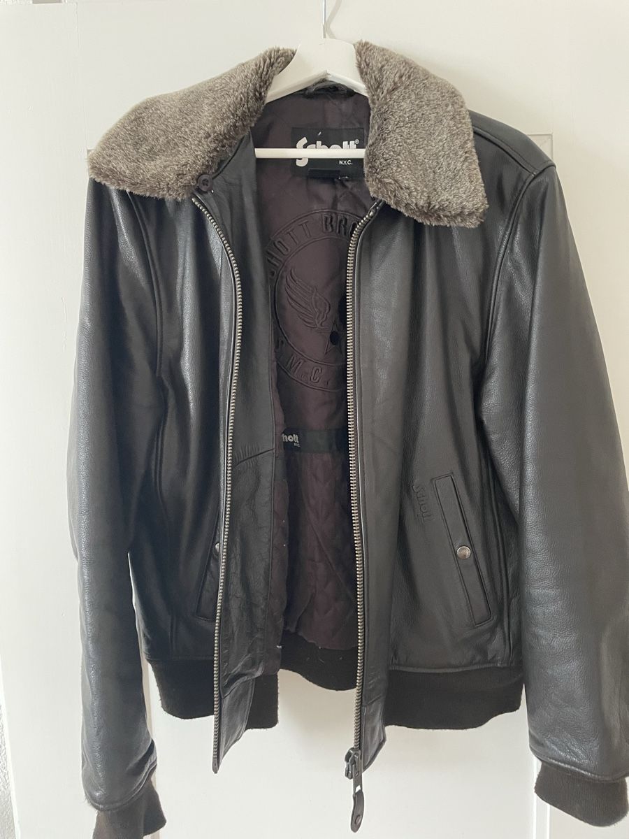 Schott Giacche: Schott NYC Lederjacke im Top Zustand – Usato da Bern venduto da nad_ql7s 1