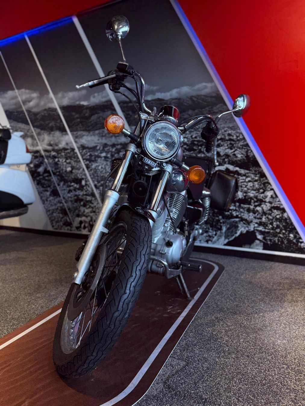 Yamaha Cruisers: YAMAHA XV 535 Noir Occasion – D'occasion à Payerne par Christinat_Motos 2