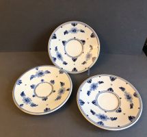 Delft, 3 kleine Teller, Delfter Blau mit Silberrand, alt