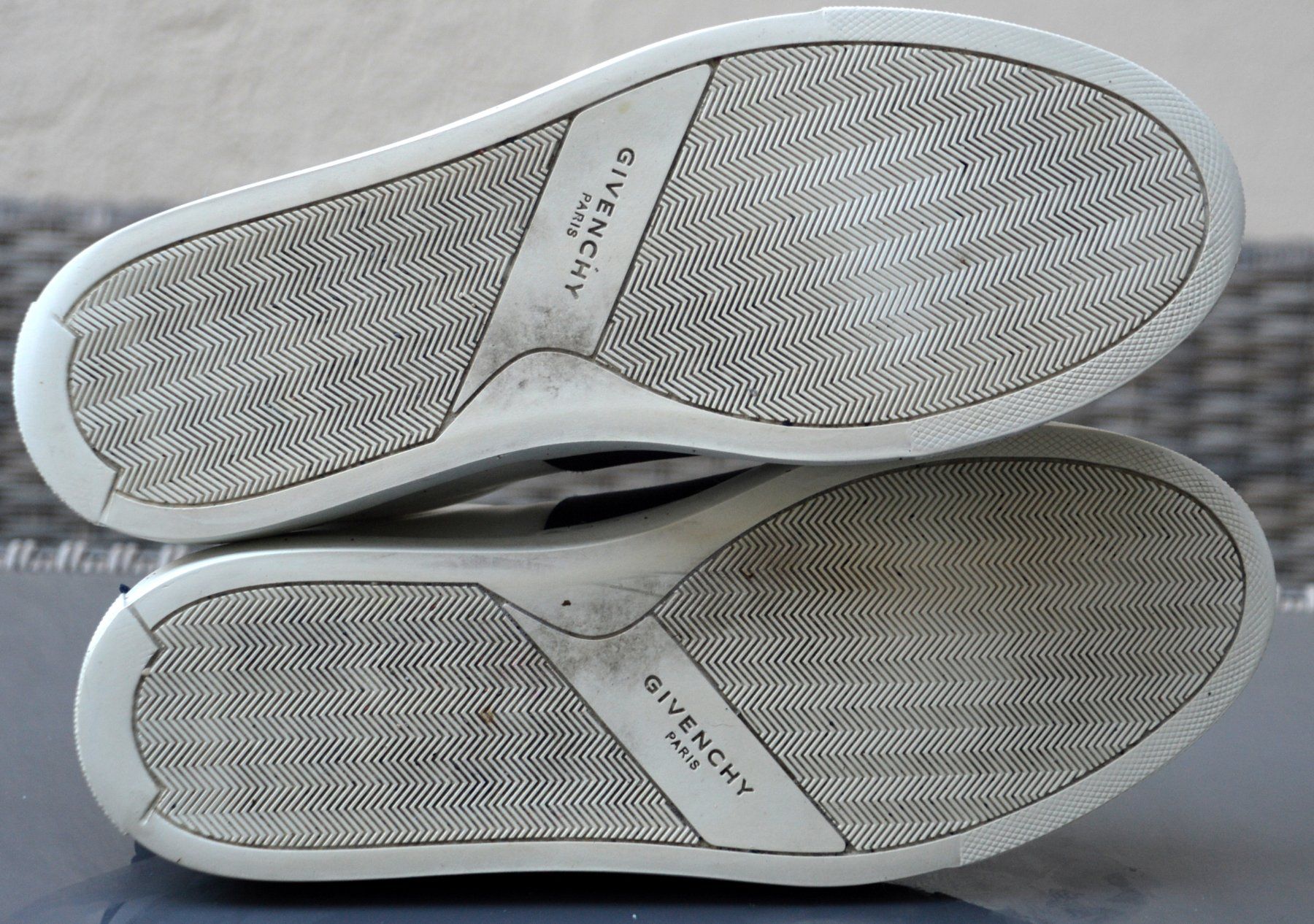 Givenchy Scarpe da donna: Slip On Low Top Sneaker Givenchy .40 – Usato da Collonges venduto da Auganien 9