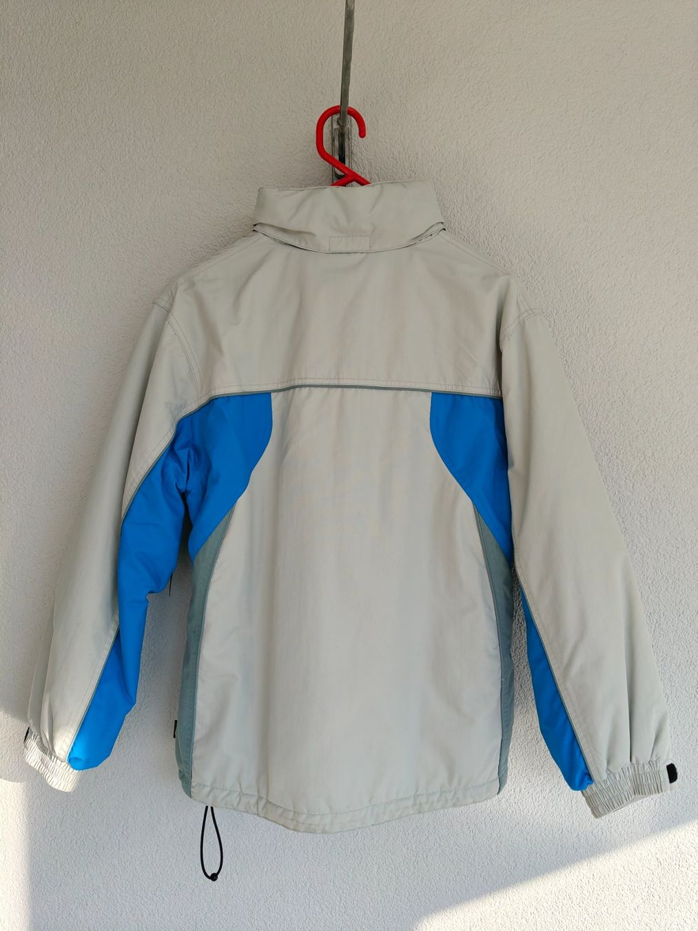 Obscure Giacche: Obscure Skijacke Gr.S weiss blau – Usato da Uetendorf venduto da oinkioink88 1