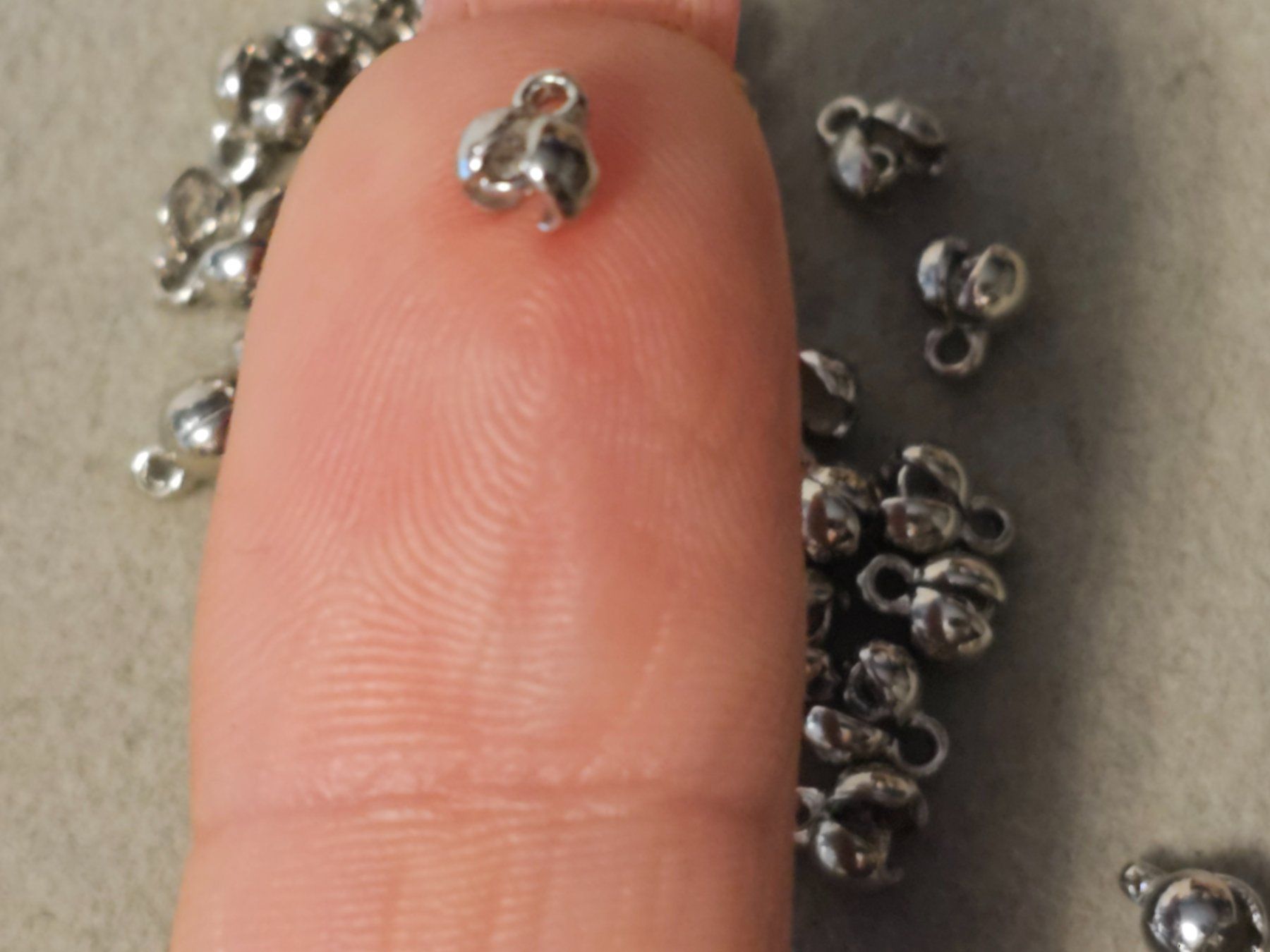Kit bricolage: 30x Silber Endteile Klappkapsel Kappe Schmuck basteln – Nuovo (secondo la descrizione) da Riedt b. Erlen venduto da Gottestraene 4