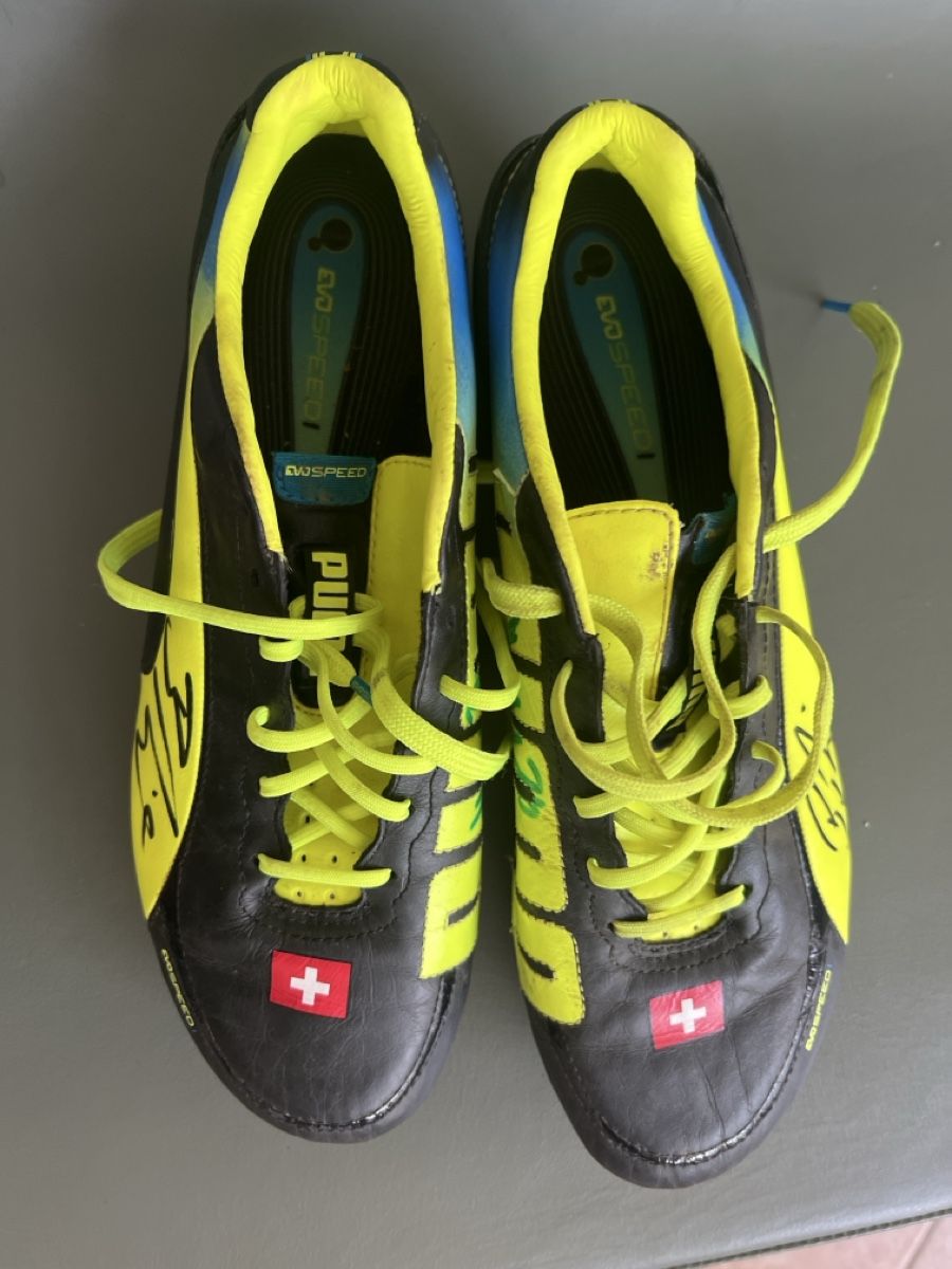 Puma Scarpe da uomo: Puma Fussballschuhe Gr. 41 - – Usato da Meilen venduto da Romana13 1