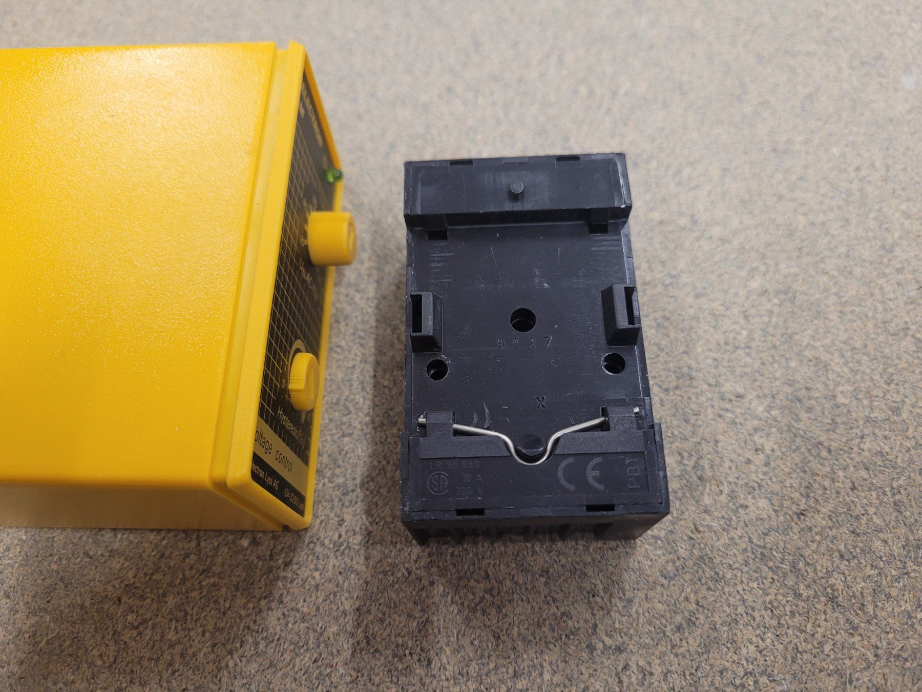 Sistema di controllo: Selectron GM Spannungsregler - GM-U 31-0 – Usato da Vitznau venduto da Vitznau84 2