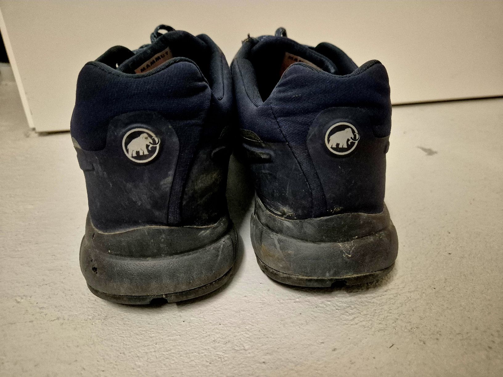 Mammut Scarpe da uomo: Mammut Trekkingschuhe Gr. 45 1/3 – Usato da Aeugst am Albis venduto da miizli 1