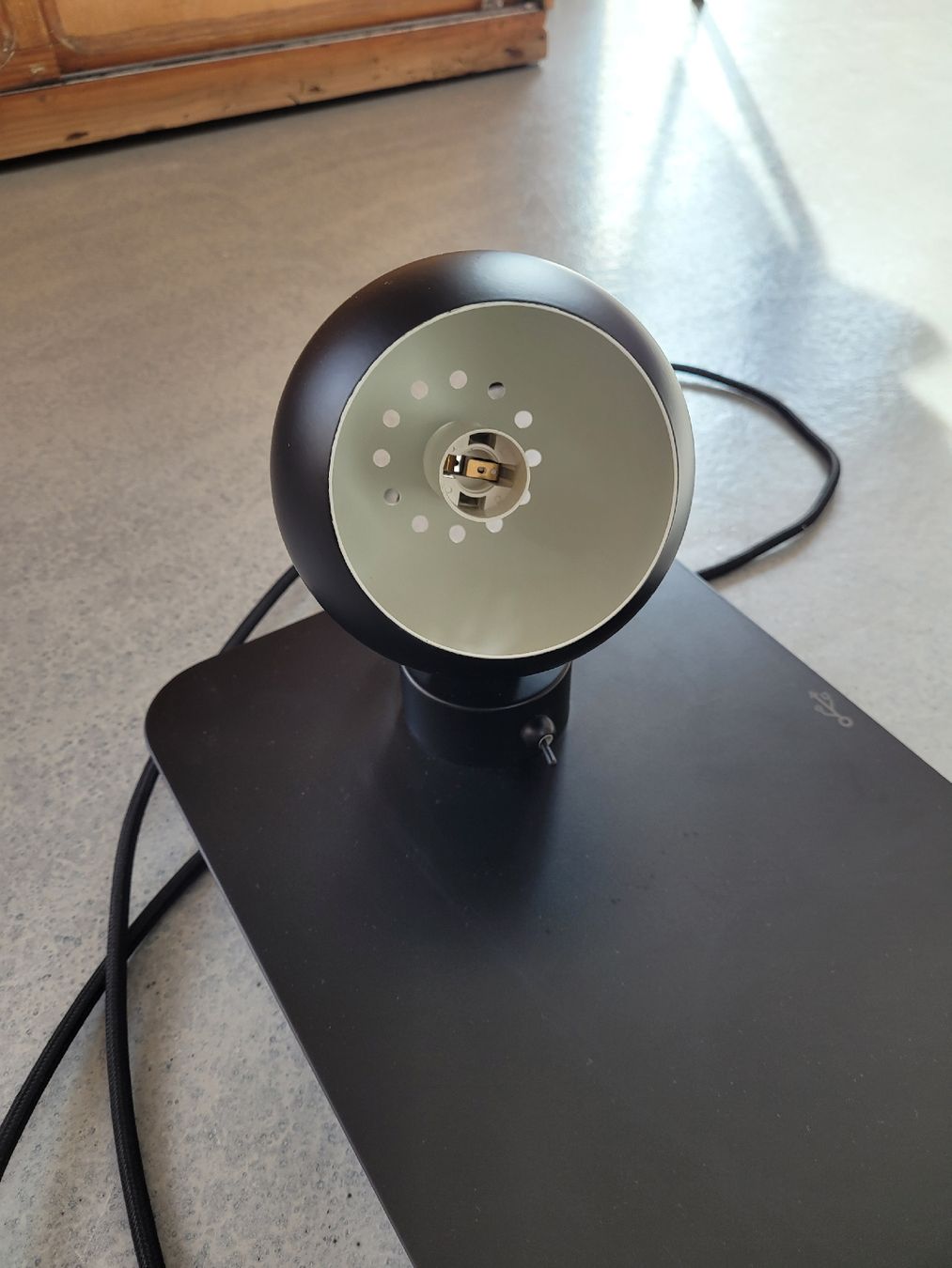 Lampade: Lampe Frandsen Ball – Usato da La Chaux-de-Fonds venduto da yan_ds7h 2