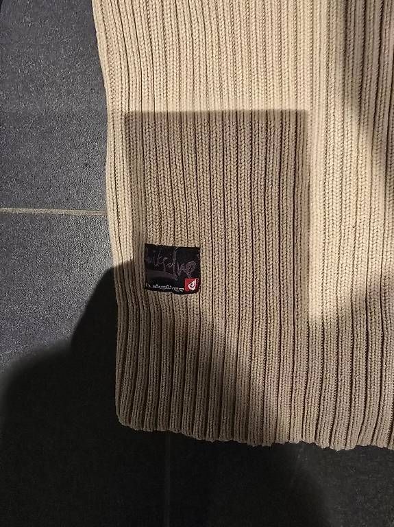 Maglioni & Felpe: Pullover Quiksilver – Usato da Hinwil venduto da Sinclar1 1