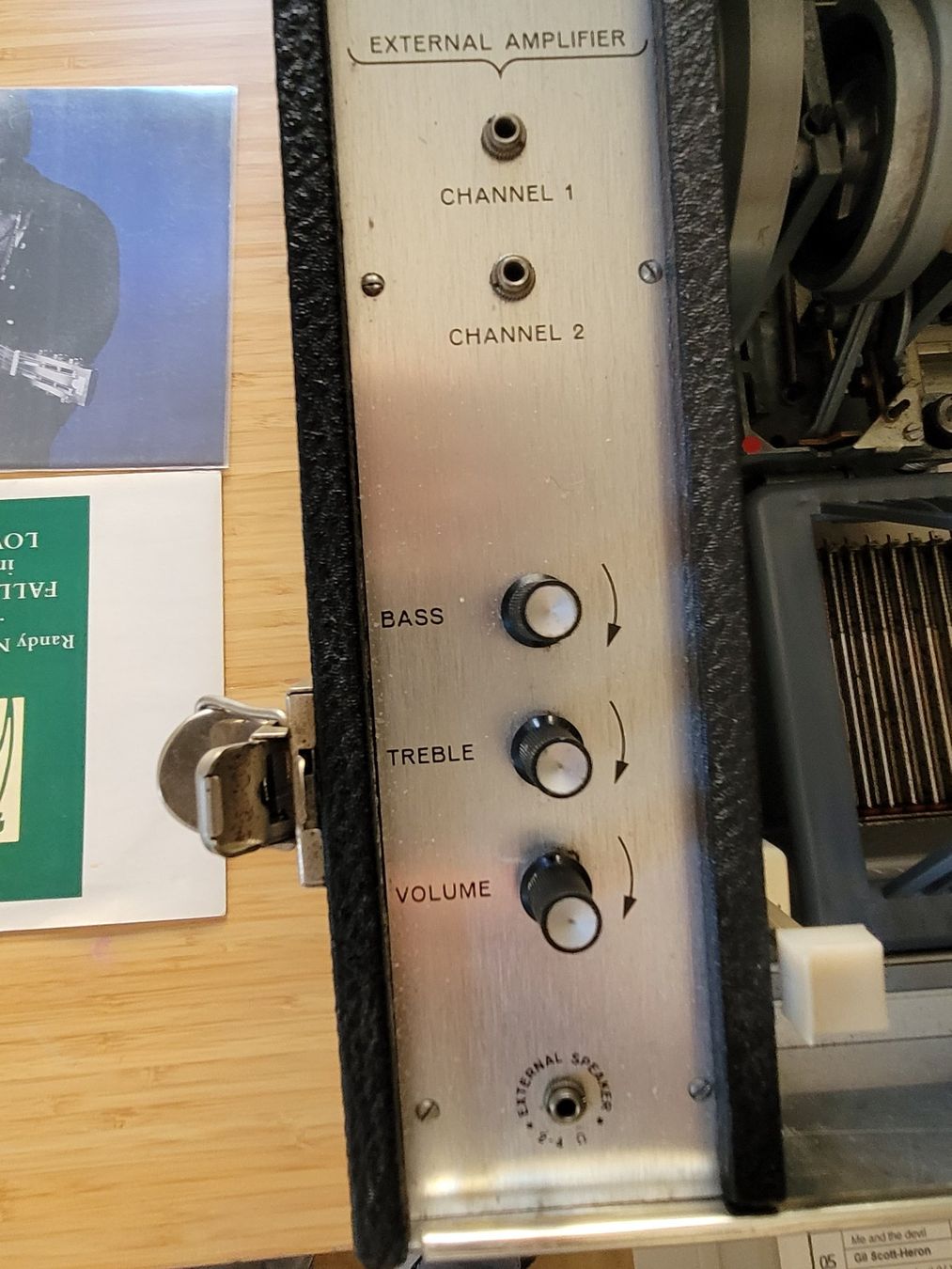 Musiktruhen: Jukebox Gerinvex Discomatic aka John Lennons I-pod – Gebraucht aus Winterthur von Yopoluk 1
