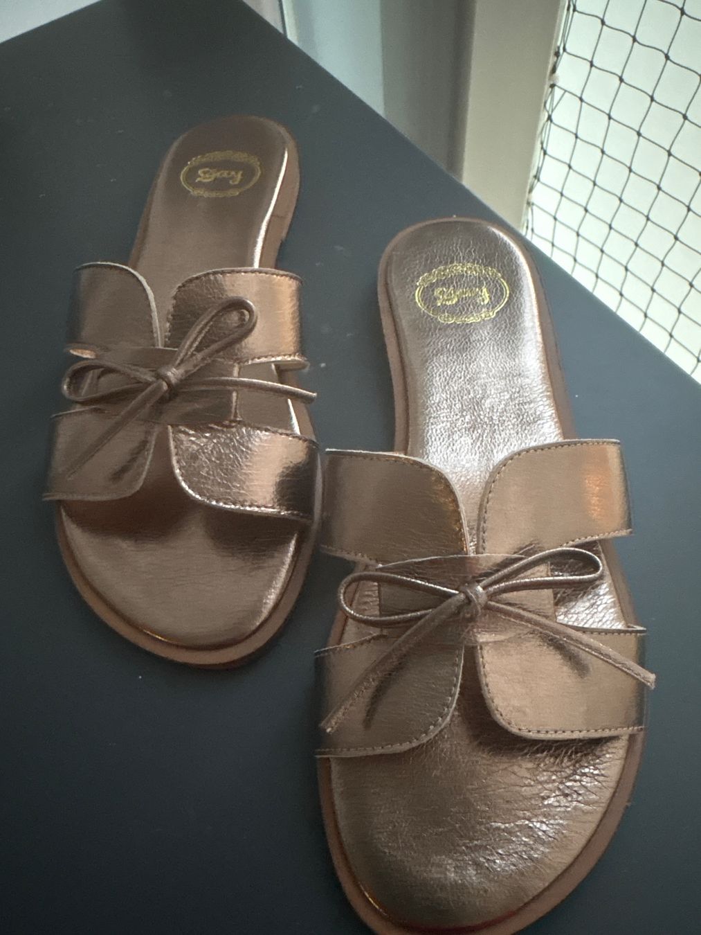 Scarpe da donna: Day - exklusive  - Pantolette - bronze  - Gr. 38 - NEU – Nuovo (secondo la descrizione) da Rheinfelden venduto da Simba9