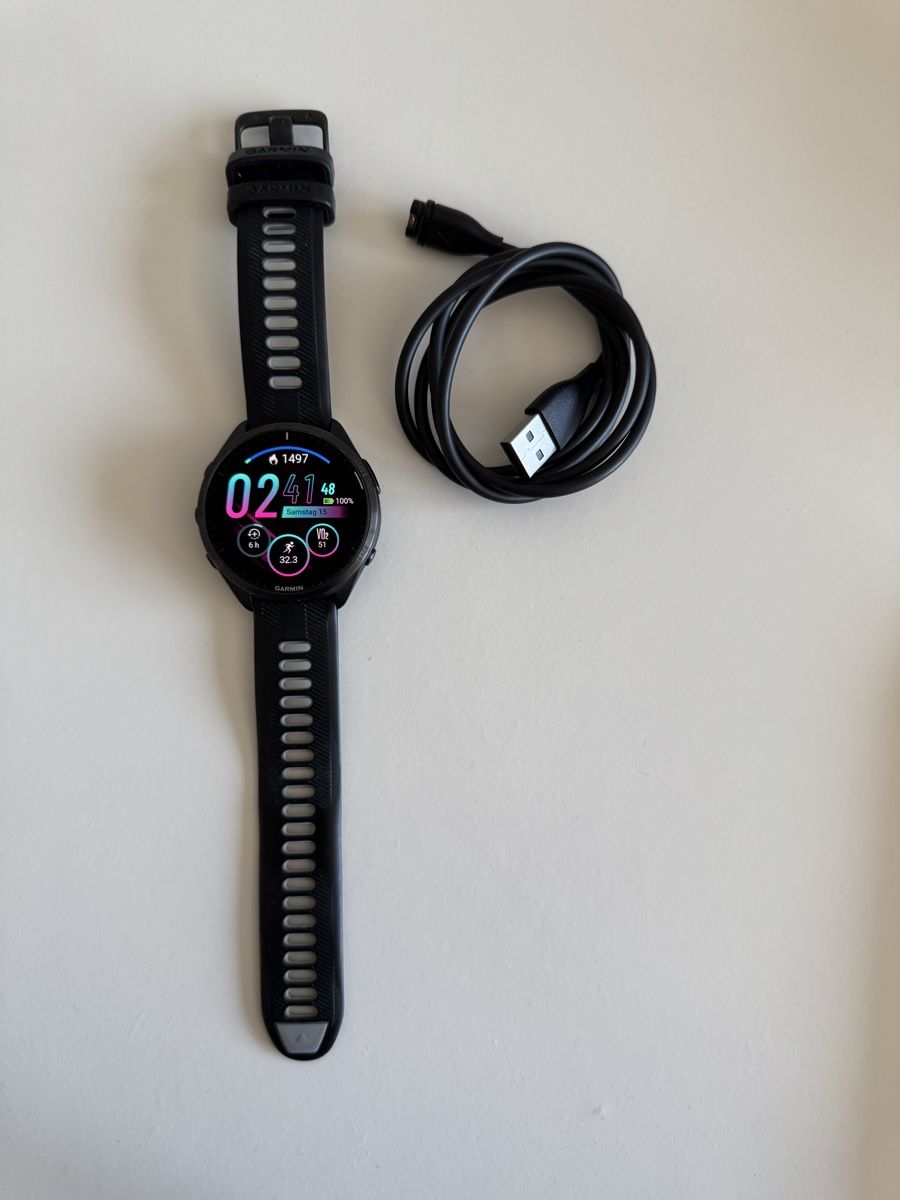 Garmin Smartwatch: Garmin Forerunner 965 schwarz – D'occasion à Thal par steinli25
