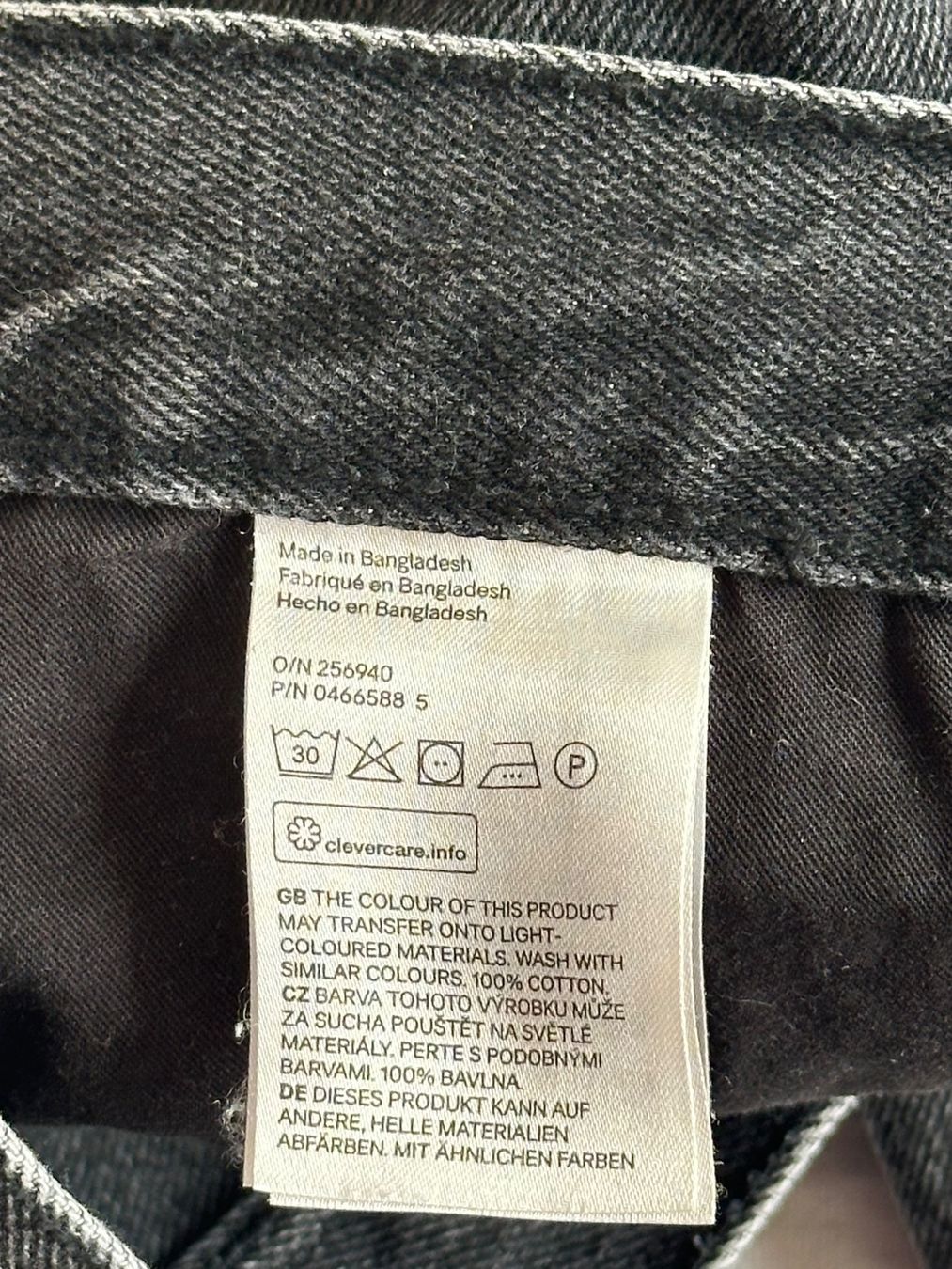 H&M Jeans: Jean noir H&M – Usato da Lausanne venduto da chiclettecannelle 2