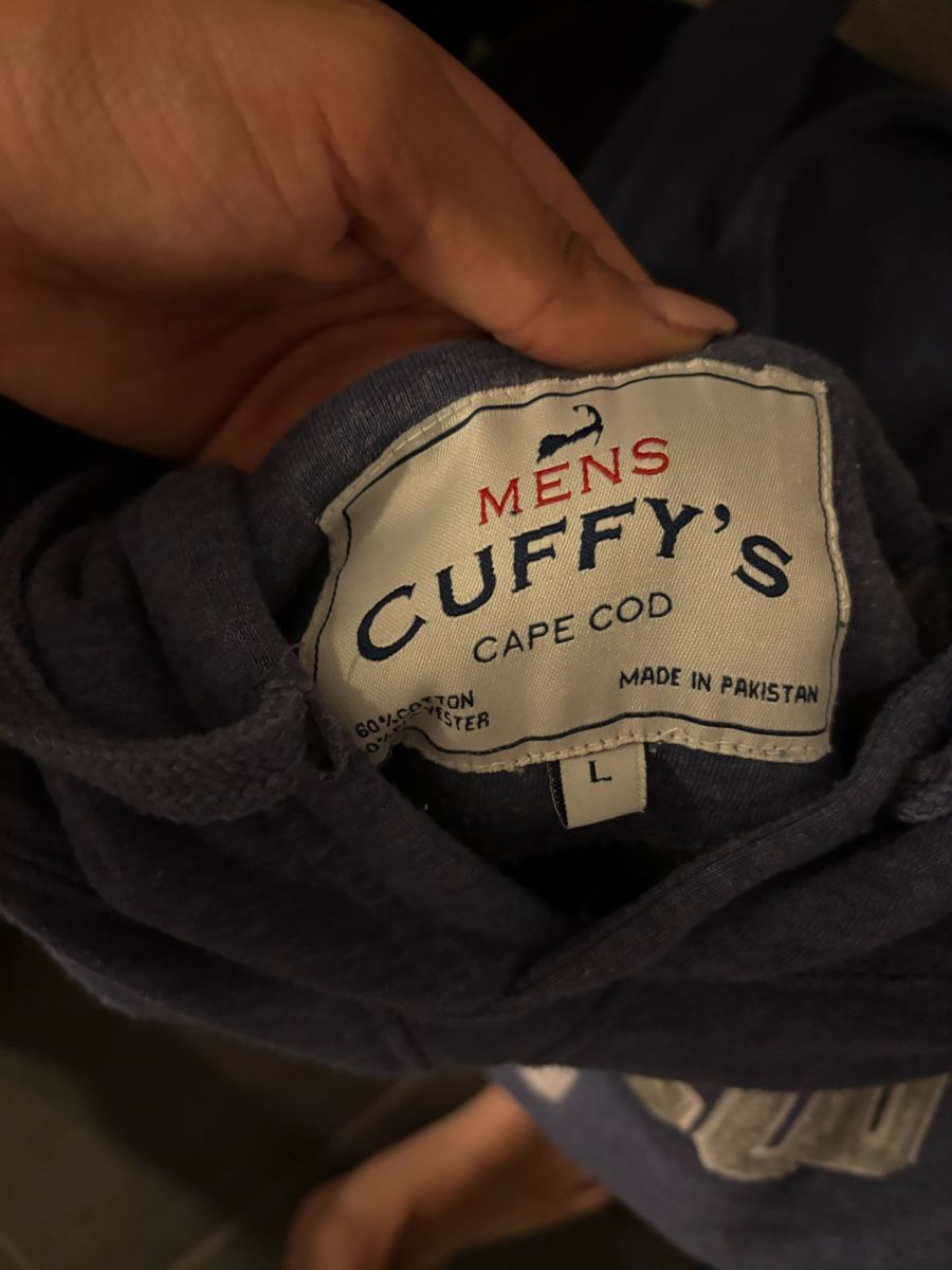 Maglioni & Felpe: Herren Kapuzenpullover Grösse L – Usato da Winterthur venduto da van_8fsq 1