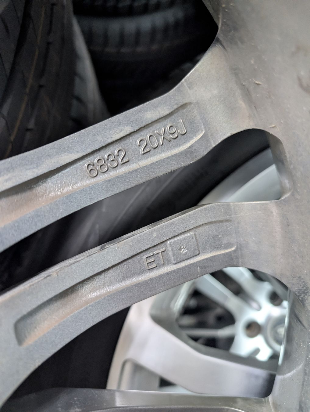 Felgen: Rang rover Felgen – Gebraucht aus Dürrenäsch von Pneu-Idris 3