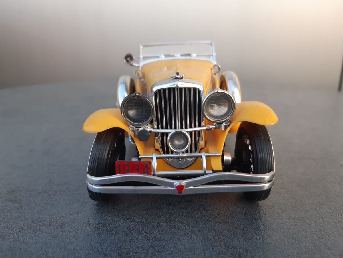 Modellini d'auto: Vintage Yellow Duesenberg Model J Car Toy – Usato da Zürich venduto da Nowstalgia 3