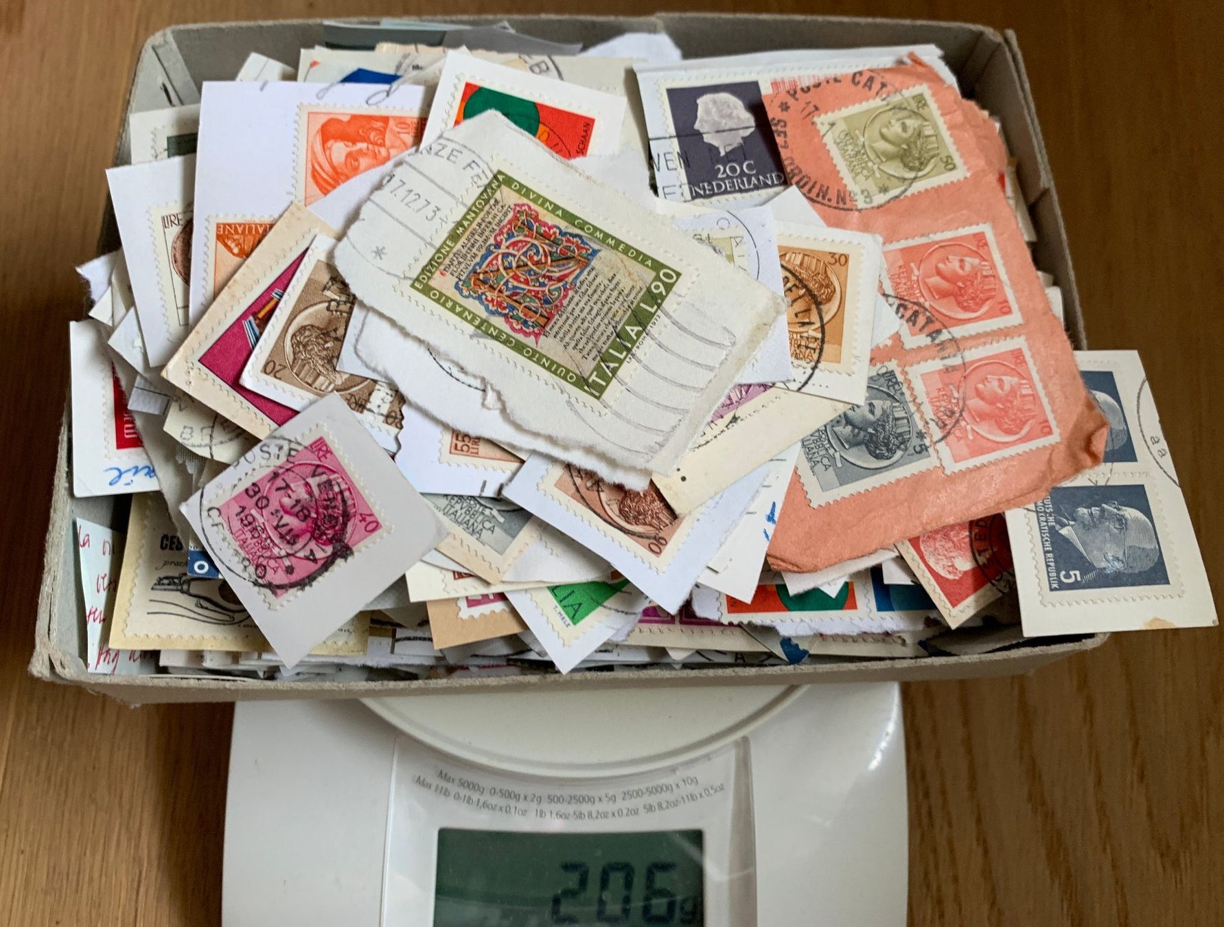 Tutti i francobolli: Briefmarkenabschnitte meist Europa – Usato da olten venduto da otusan
