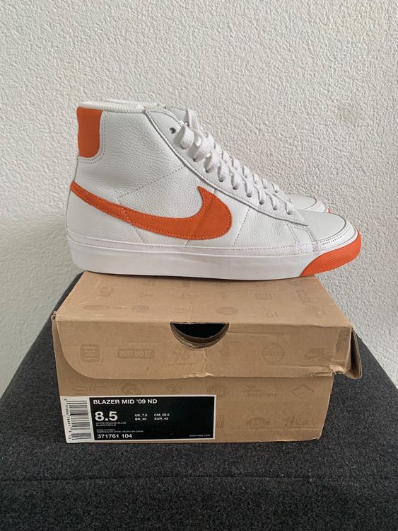 NIKE x Size Exclusive Blazer Mid 09 ND Orange 371761 104 Kaufen auf Ricardo