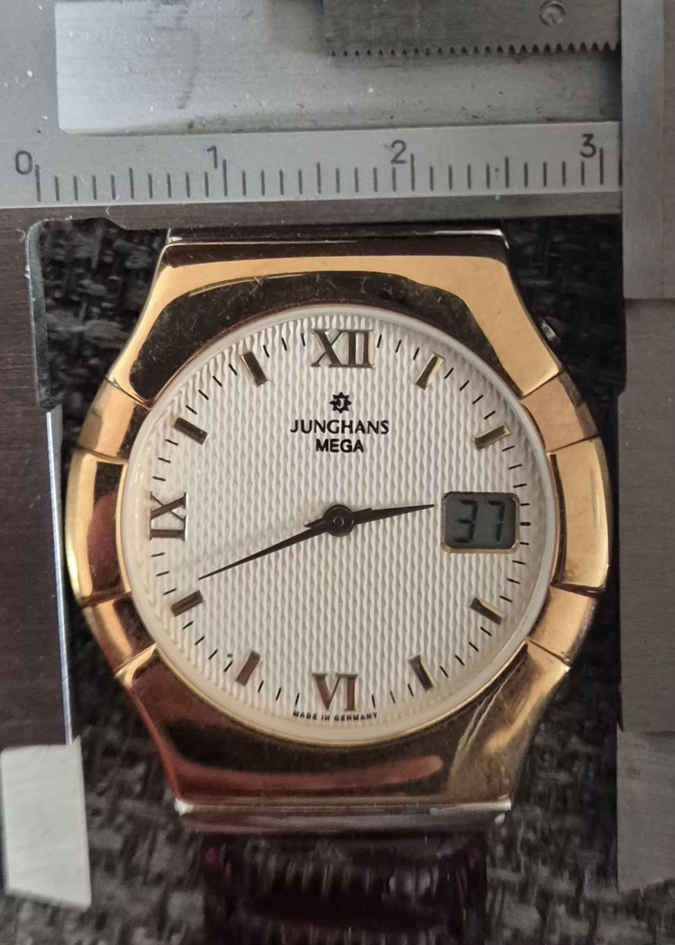 Junghans Orologi: Junghans Mega – Usato da Genève venduto da BKYB 7