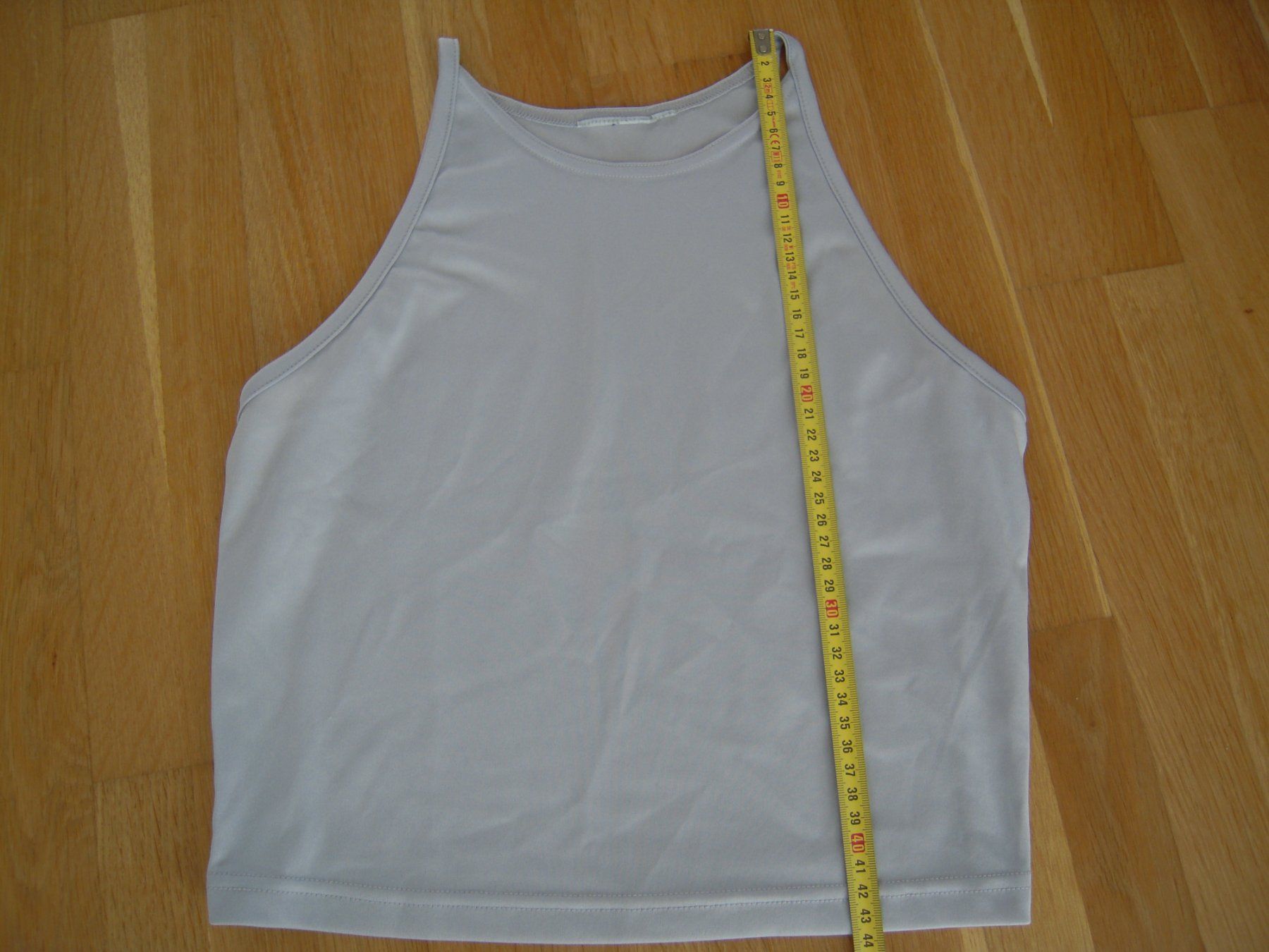 Top: Kurzes Top Hellblau/hellgrau Gr XS – Nuovo (secondo la descrizione) da Uzwil venduto da visions77