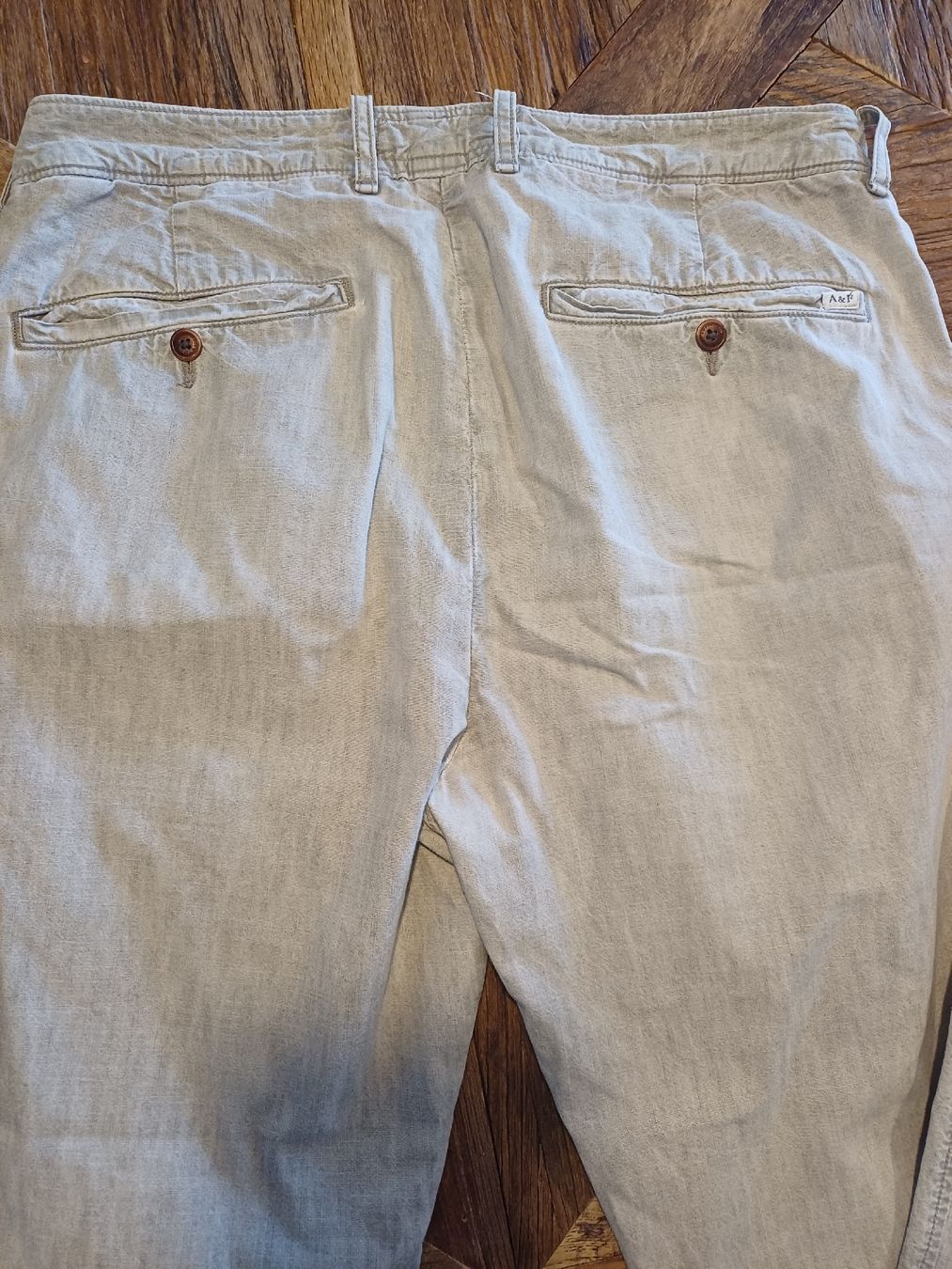 Abercrombie Hosen: Chinos – Gebraucht aus Rothenburg von lauraaurora 1