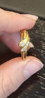 Filigraner Goldring mit Diamanten 