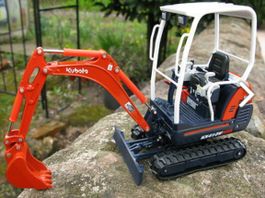 KUBOTA KX41-3V MINI EXCAVATOR DIECAST SCALE MODEL