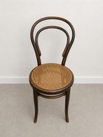 Wiener Kaffeehausstuhl im Thonet-Stil