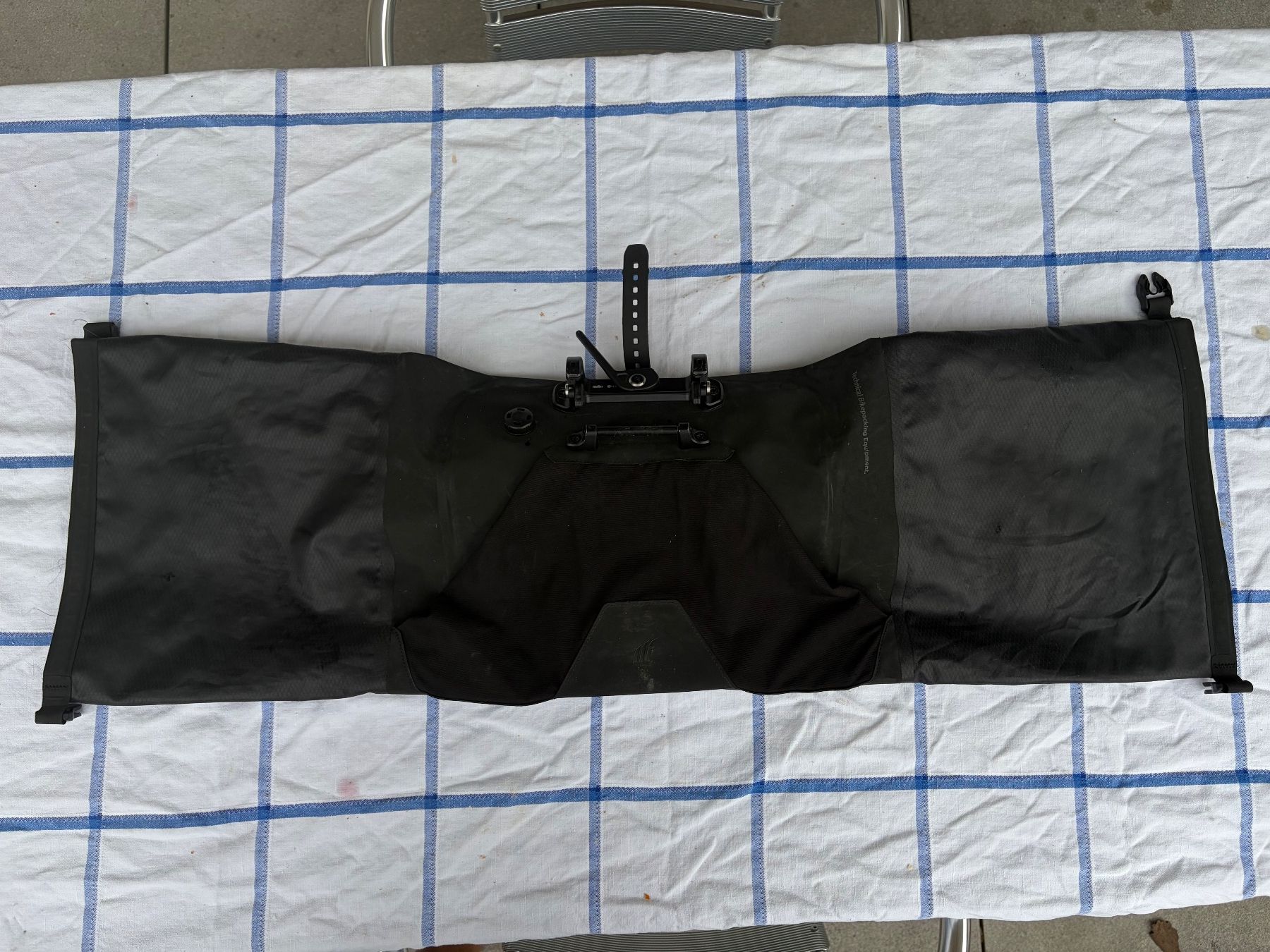 Ersatzteile: Tailfin Bar Bag Flat Bar Large – Gebraucht aus Cully von art_6l9y 1