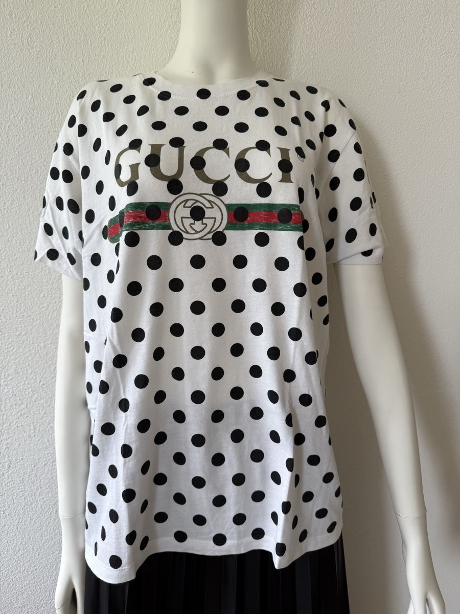 Gucci T-shirt: Gucci T-Shirt – Usato da Winterthur venduto da 19.19