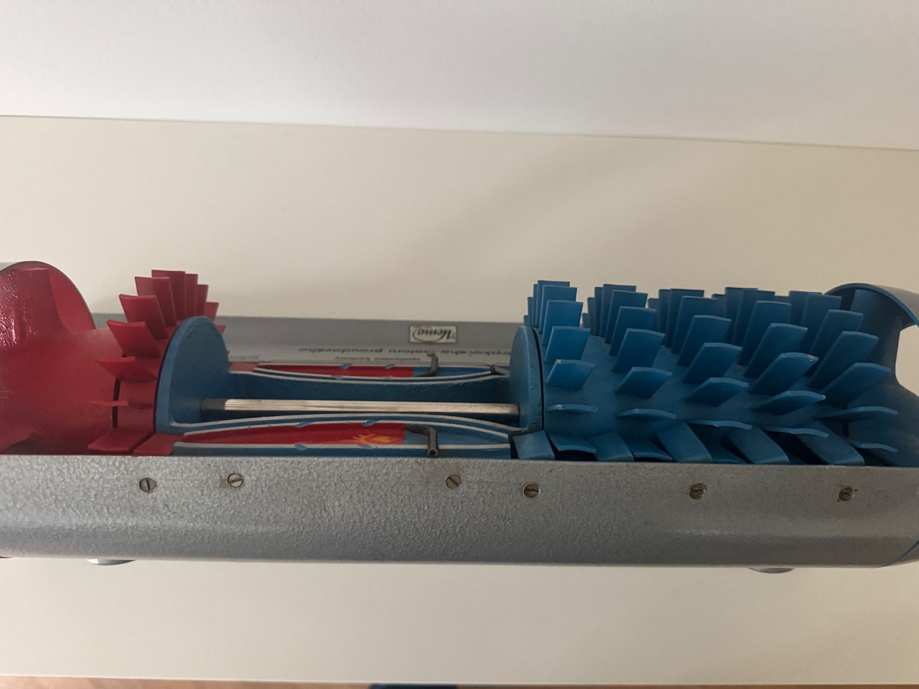 Kits de montage: Turbine mit Kompressor (Schnittmodell) – D'occasion à Winterthur par Arma3 7