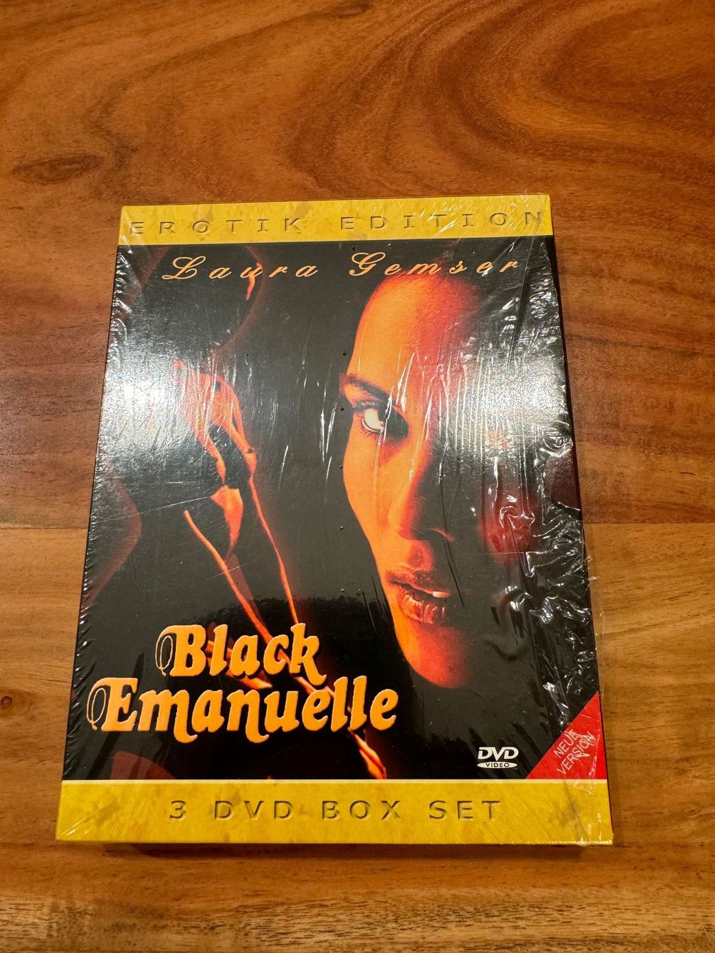 Tutti i DVDs: Black Emanuelle – Nuovo (secondo la descrizione) da Zug venduto da mida03