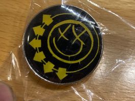 Blink 182 Pin Anstecker Punk Rock Metal Pop