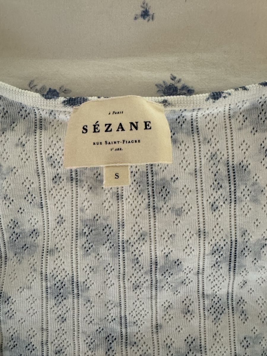Sezane Top: Sézane Juan Top – Nuovo (secondo la descrizione) da Aarau Rohr venduto da ash_m7hq 1