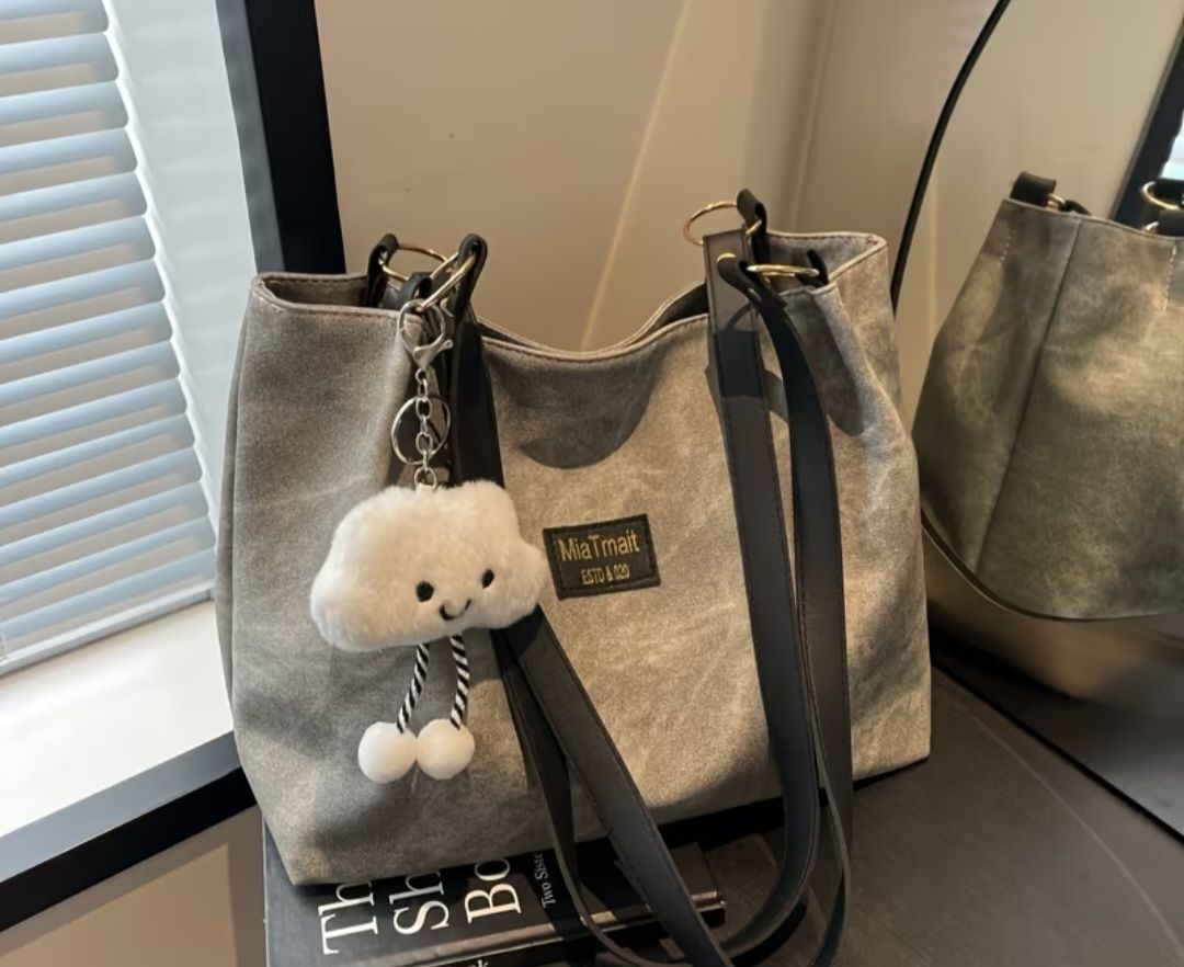 Sacs femmes: Tasche  – D'occasion à Egerkingen par Toengi01