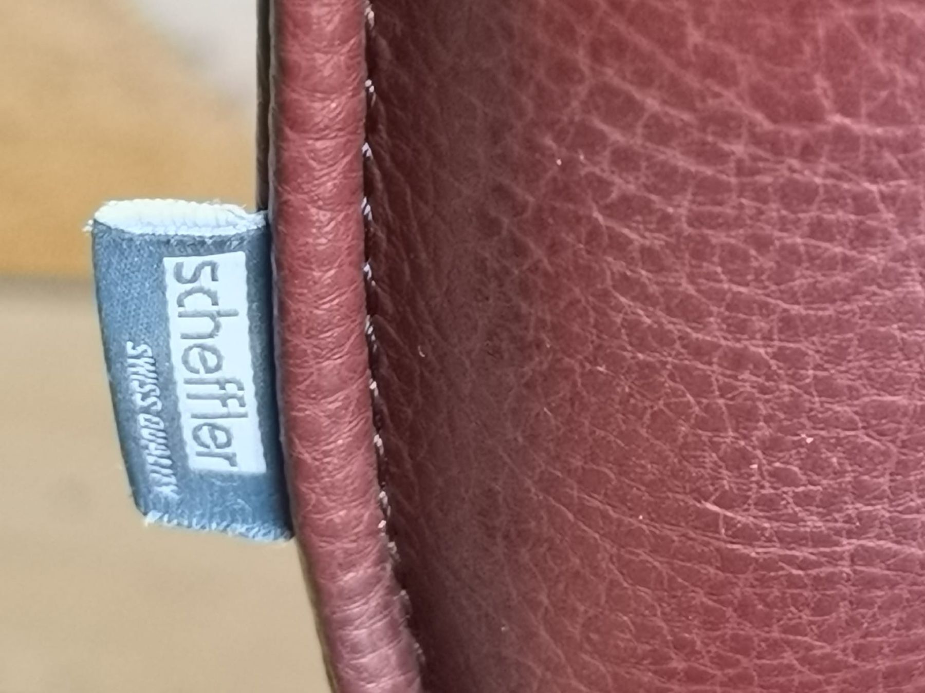 Chaises: 6 Leder-Stühle – D'occasion à Birr par Lotus23 3